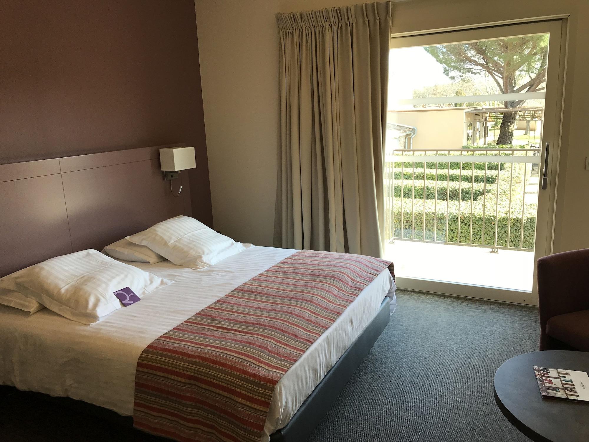 Mercure Aix-En-Provence Sainte-Victoire Châteauneuf-le-Rouge 외부 사진