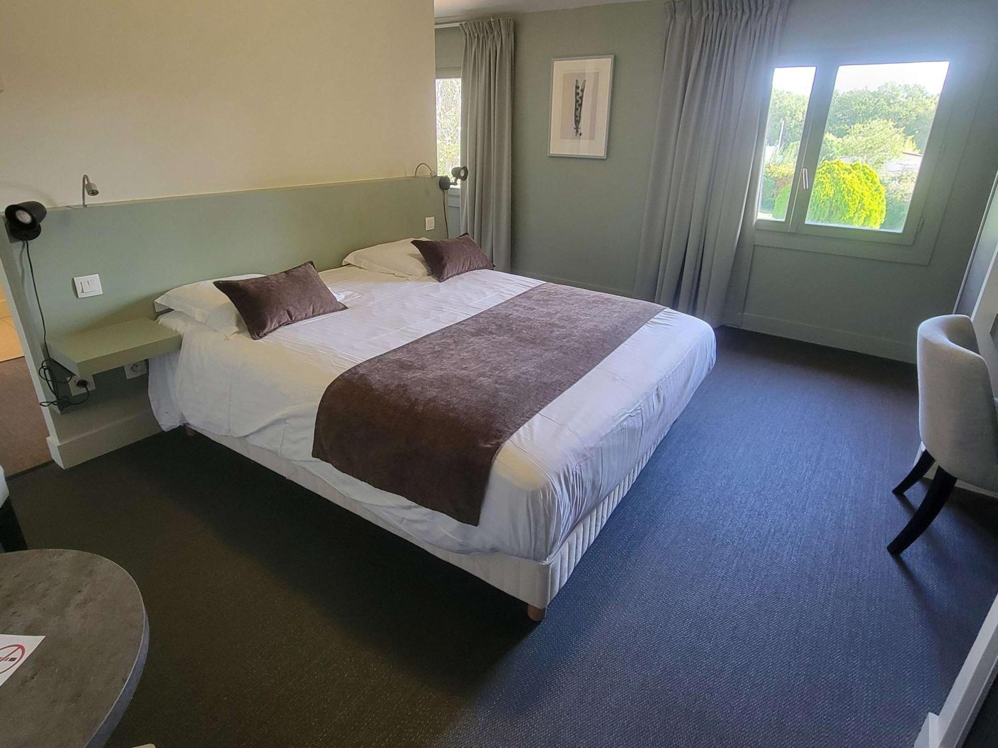 Mercure Aix-En-Provence Sainte-Victoire Châteauneuf-le-Rouge 외부 사진