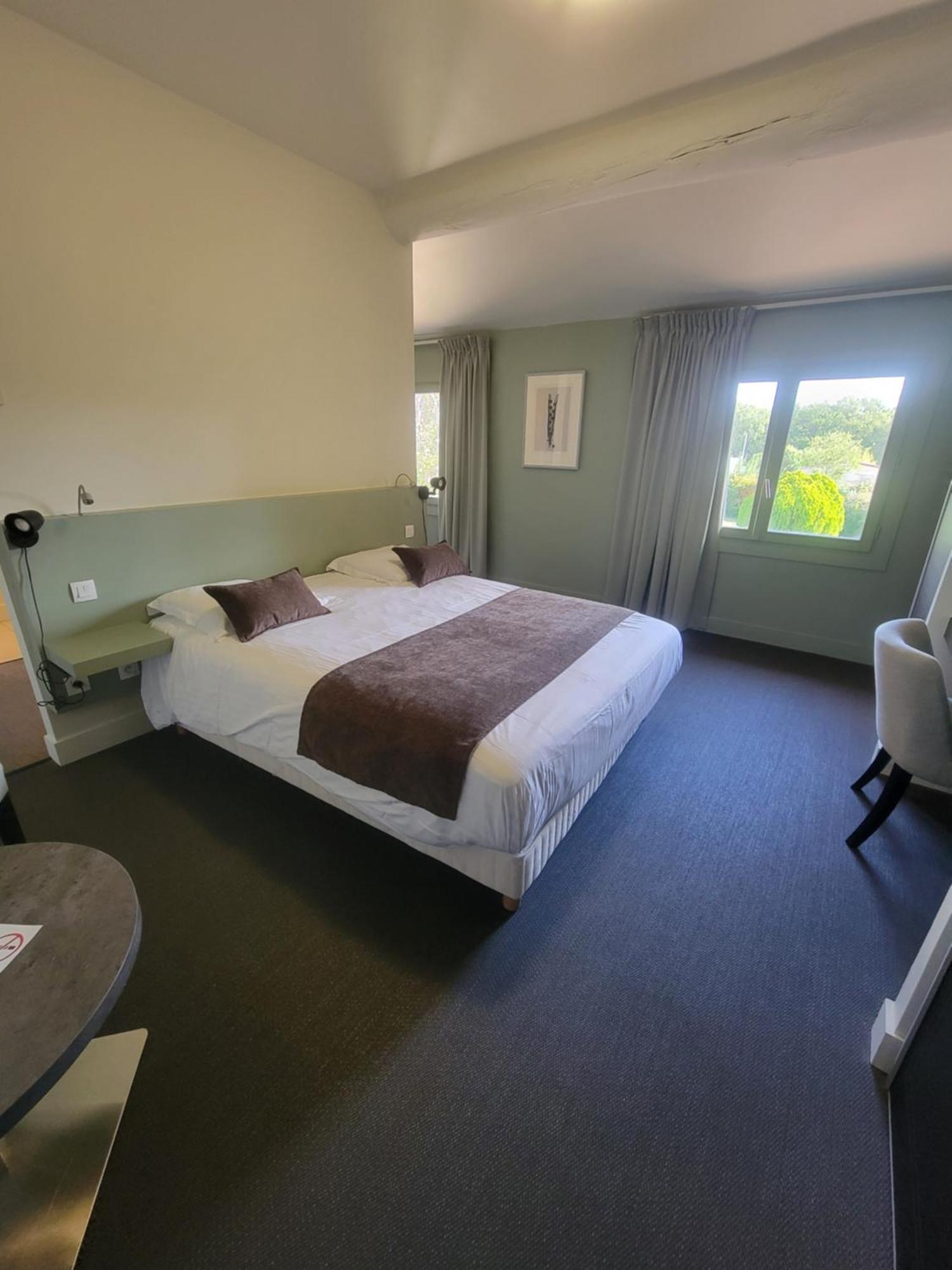 Mercure Aix-En-Provence Sainte-Victoire Châteauneuf-le-Rouge 외부 사진